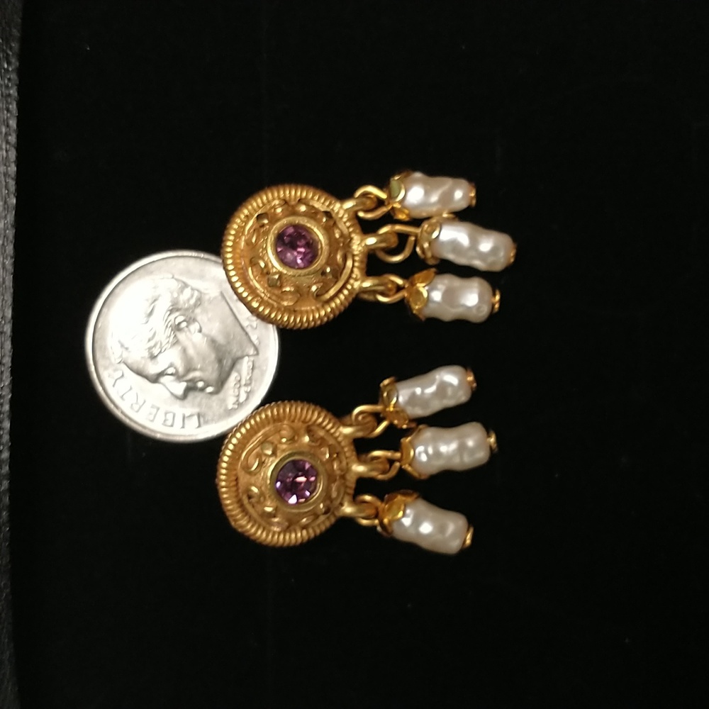 Vintage Edgar Berebi Earrings - Picture 2 of 3
